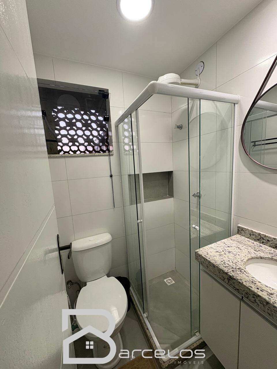 Apartamento à venda com 1 quarto - ,