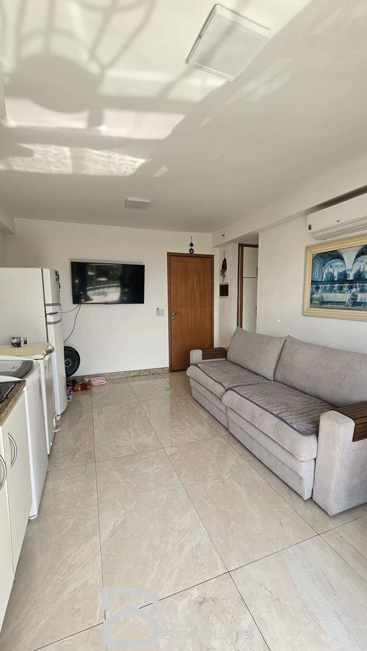 Apartamento à venda com 1 quarto - ,
