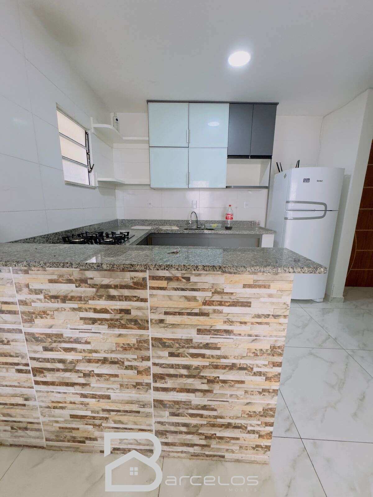 Apartamento para alugar com 1 quarto - ,