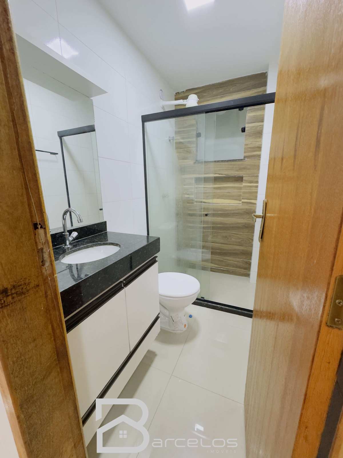  - Apartamento para alugar, com 2 quartos, 69m²